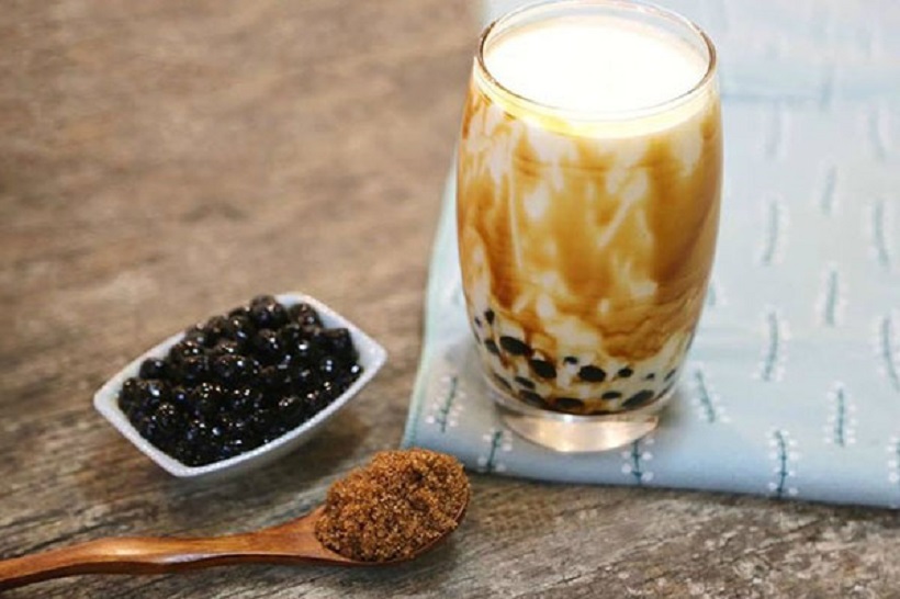 Cách làm trà sữa trân châu đường đen tại nhà - Kota Diet - Thức Uống Kiểm Soát Cân Nặng
